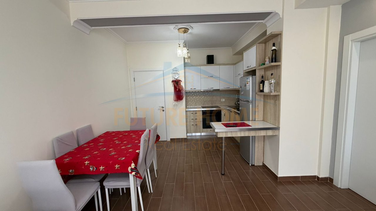 For sale, 3+1 Apartment, Kamëz, Tirana