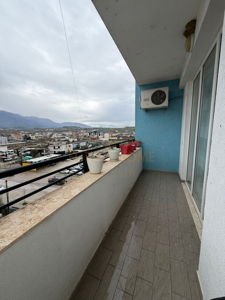 For sale, 3+1 Apartment, Kamëz, Tirana