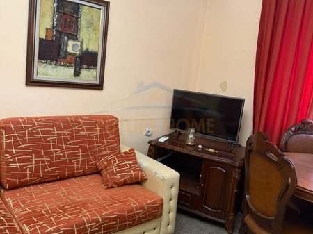 Qera, Apartament 1+1 , Porcelan