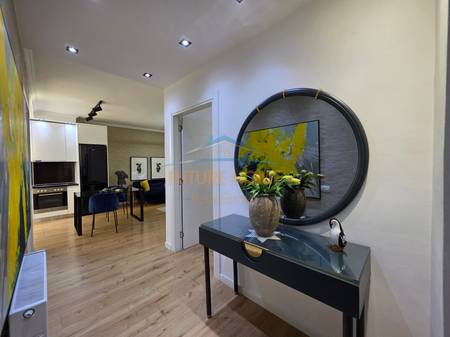 Qera,Apartament 2+1  Rruga e Kosovareve!