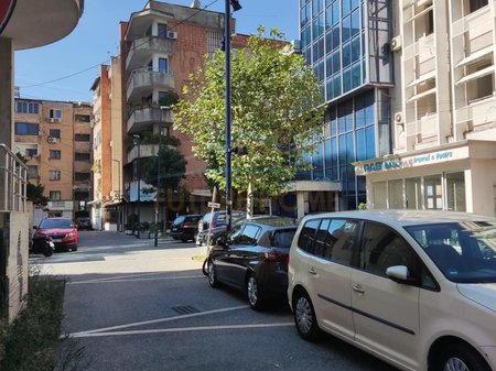 For rent, studio apartments, Zogu i Pare Boulevard