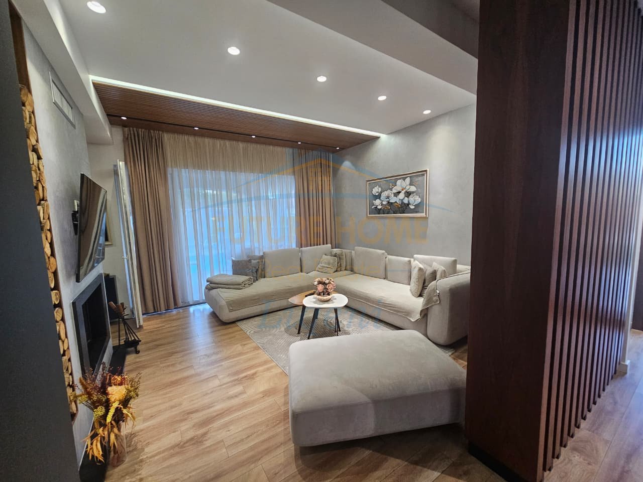 Rent, 3-Storey Villa, Pezë Helmes, Tirana.