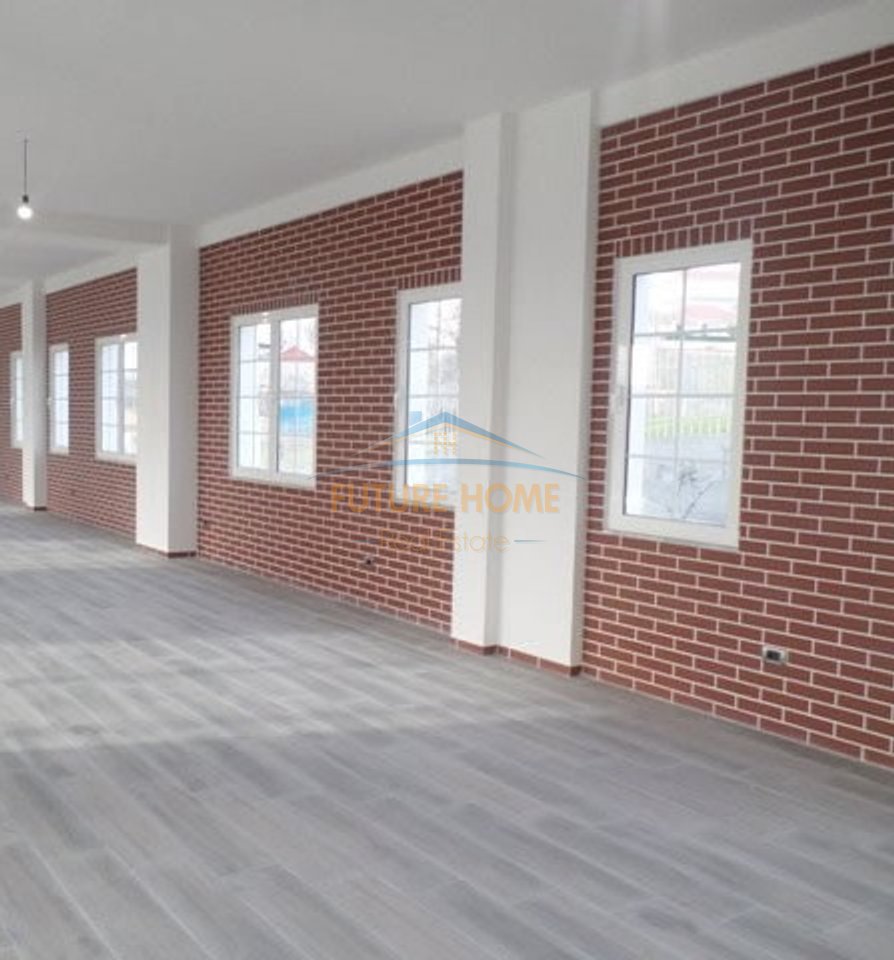 Qera, Business Environment, Paskuqan.