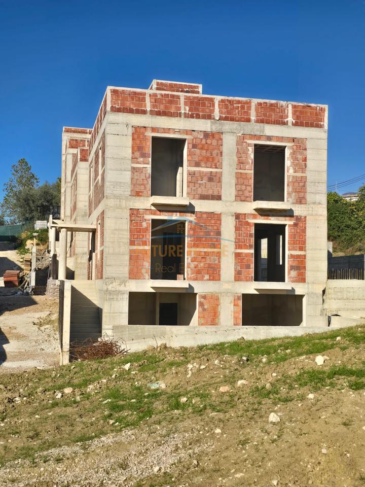 For Sale, 3-Story Villa, Lake Farka.