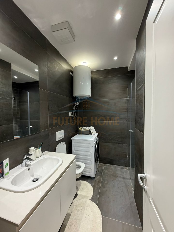 In vendita, appartamento 2+1+veranda, Residenca Touch of the Sun, Tirana.