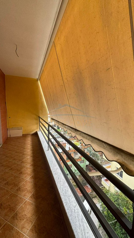 Qera, Apartament 1+1, Unaza e Re , Tirane.