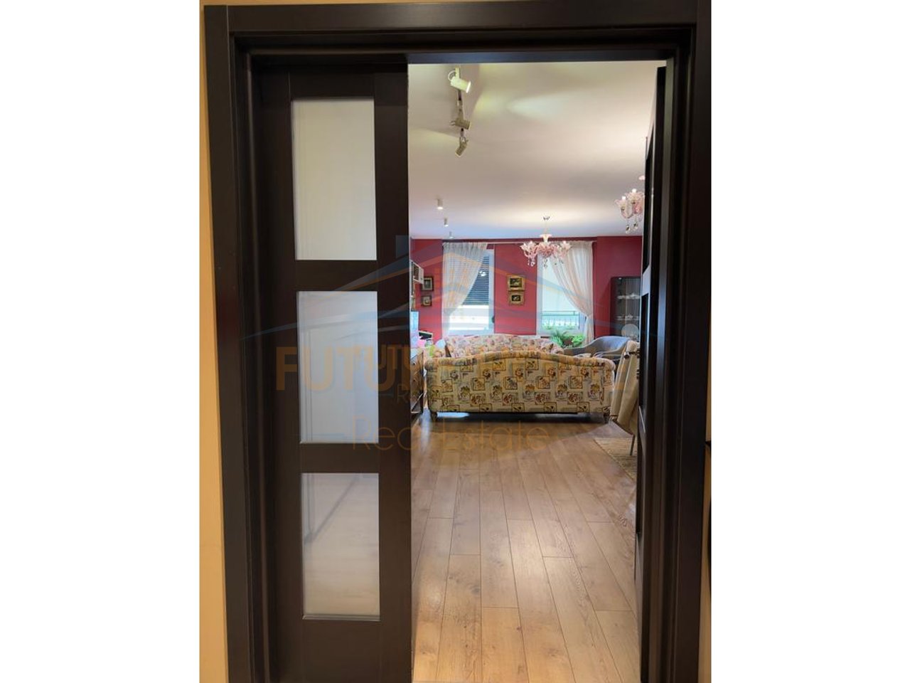 Vendita, Appartamento 2+1, Ex Esposizione