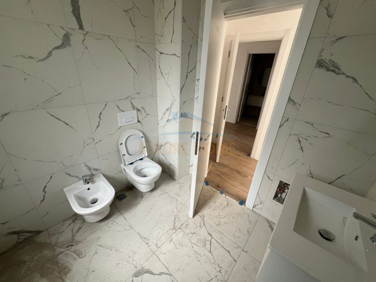 Apartment 2+1+2+ Parking Post, Parallel Living Complex, Don Bosko