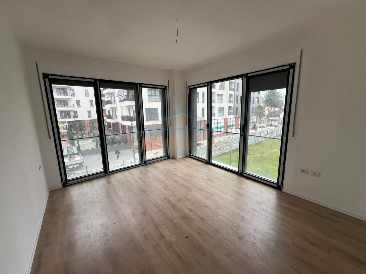 Apartment 2+1+2+ Parking Post, Parallel Living Complex, Don Bosko
