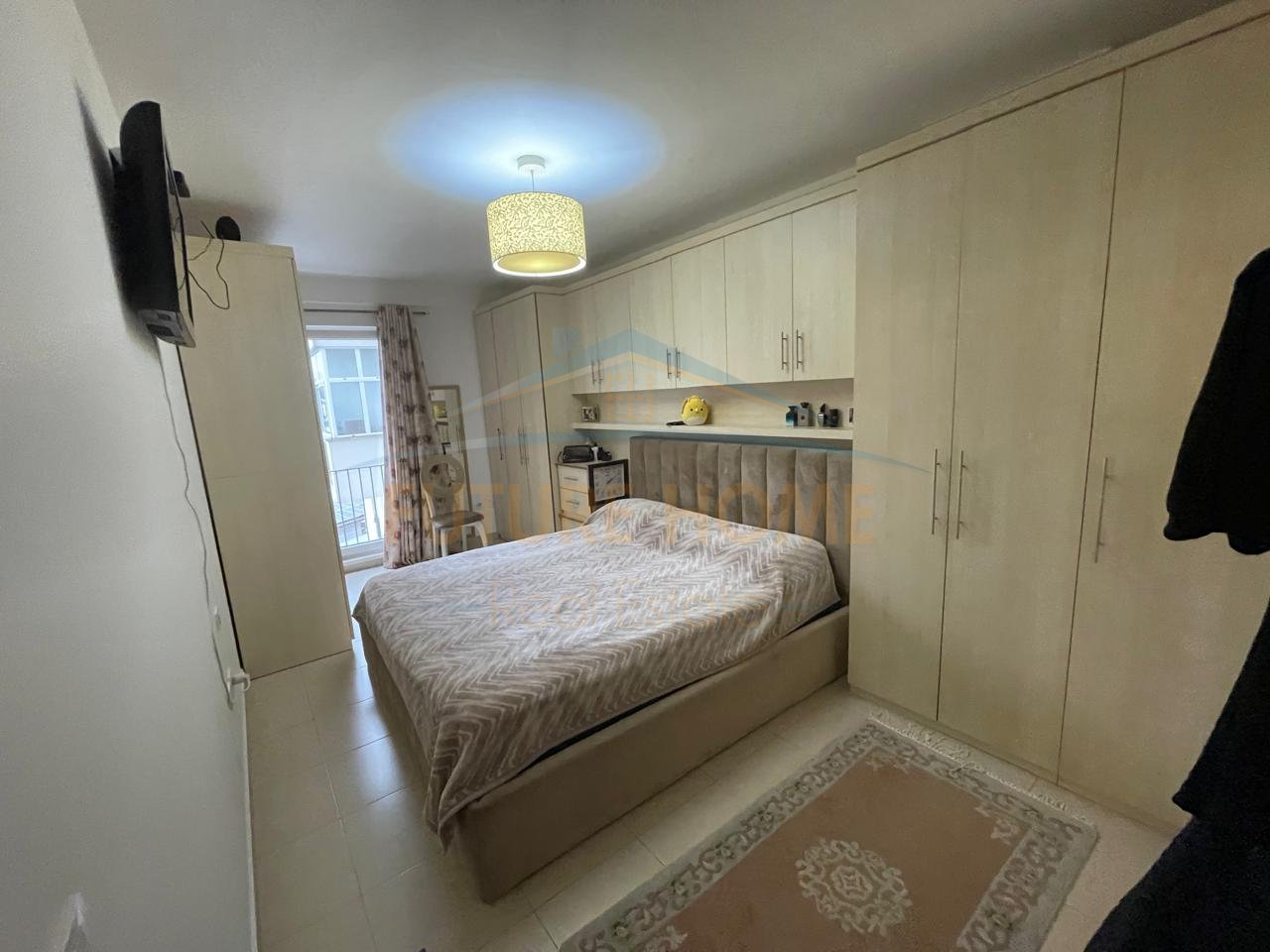 Shitet, Apartament 2+1+2, Qytet Studenti, Tiranë