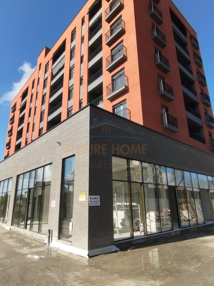 Qira, Ambient Biznesi, Kamëz