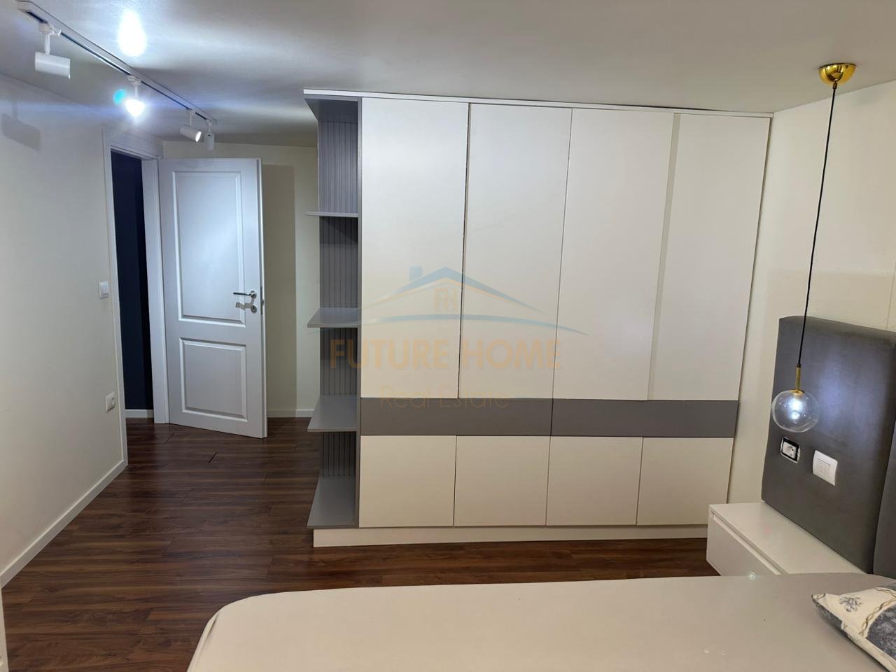 Rent, Duplex 2 + 1, Fresk, Tirana