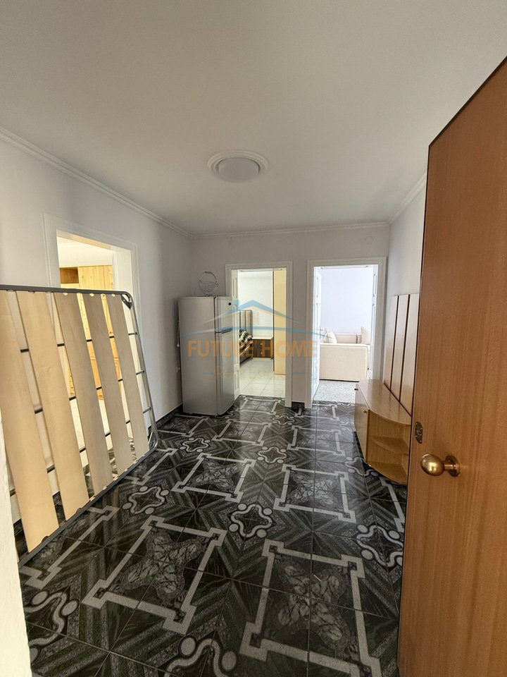 Qera, Apartament 3+1, Bulevardi Zogu i I, Tiranë