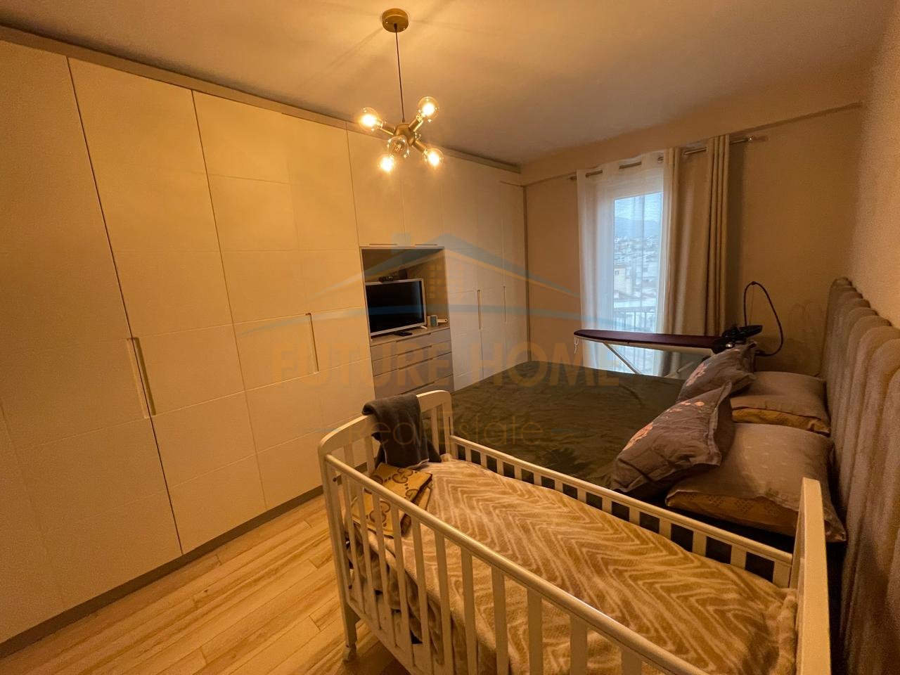 In vendita, Appartamento 2+1+2, Qytet Studenti, Tirana