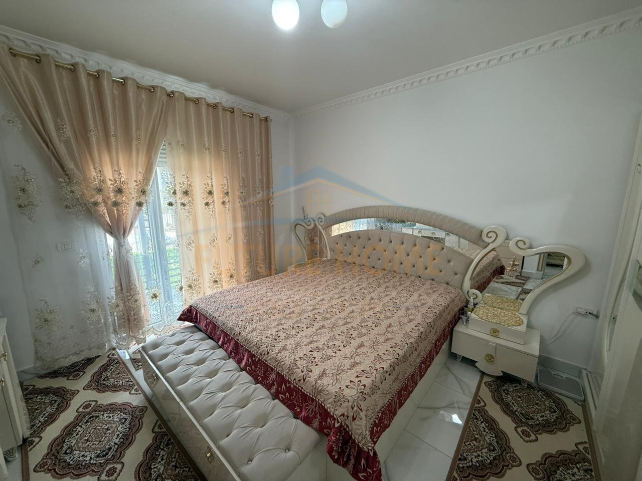 For sale, 2+1+2 Apartment, Terminal, Korçë