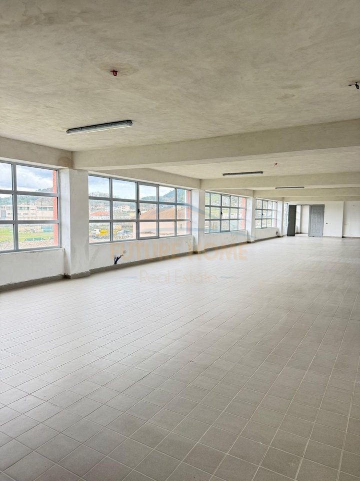 For rent, warehouse, Prush, Tirana
