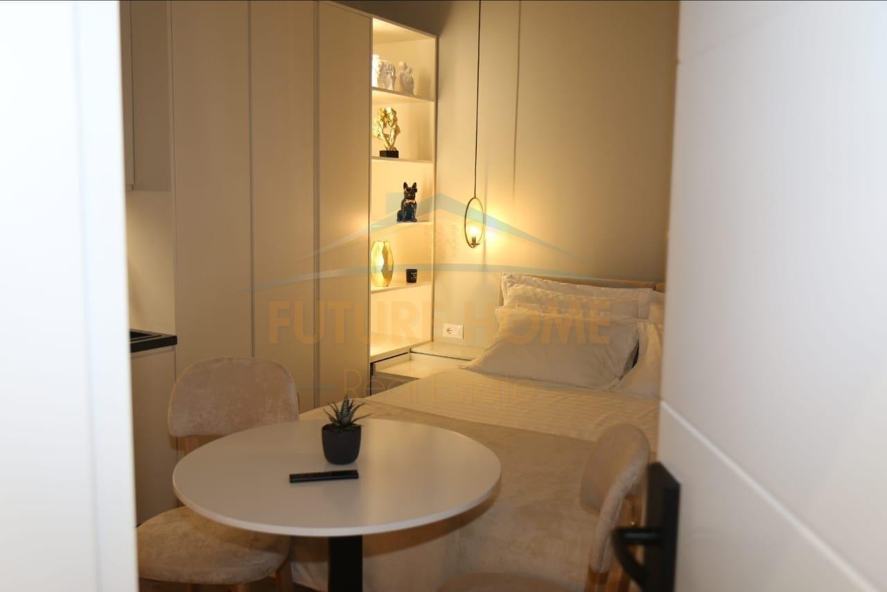 Shiten, 2 Studio , Rruga Muhamet Gjollesha