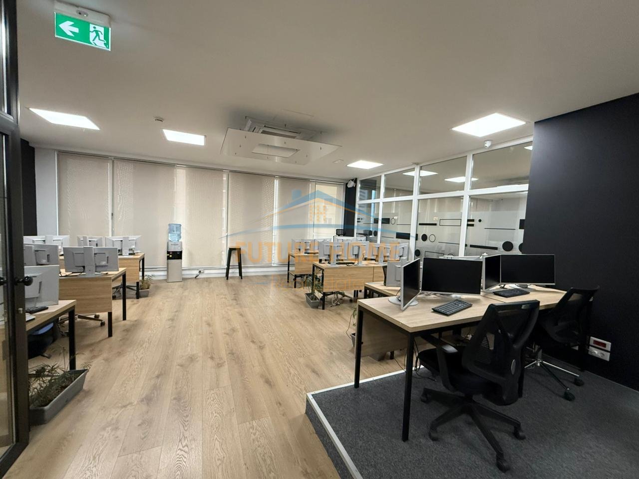 Qera,Zyre,Kompleksi Delijorgji !