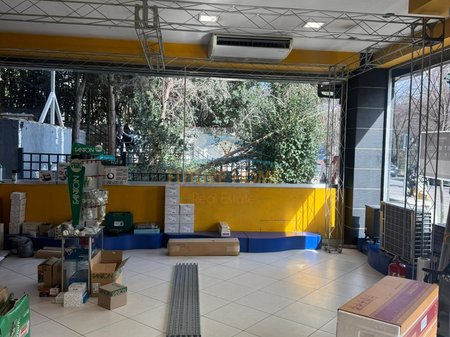 Qera,Ambient Biznesi,Bulevardi Zhan Dark,Tiranë