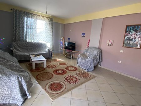 For sale, 3+1+2 Apartment near the Orthodox Church, Vlore.