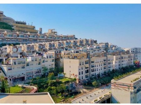 Vendita, Attico Duplex, Residenza "Kodra e Diellit 1", Tirana.