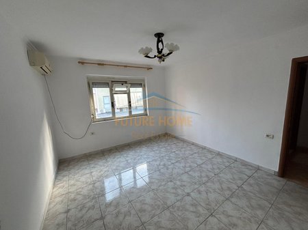 Qera,Apartament 2+1,Myslym Shyri,Tiranë