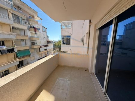 Eladó, 2+1 szobás lakás, Plazh Hekurudha, Durrës