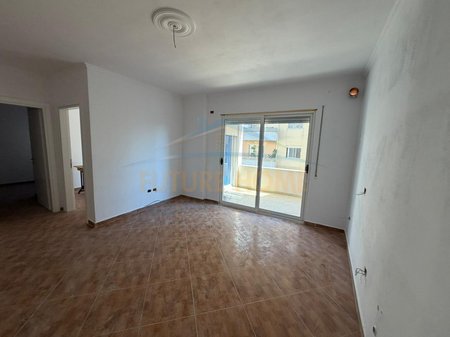 Eladó, 2+1 szobás lakás, Plazh Hekurudha, Durrës