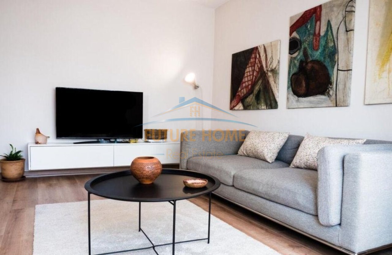 Affitto, Appartamento 1+1, Via Fortuzi, Tirana