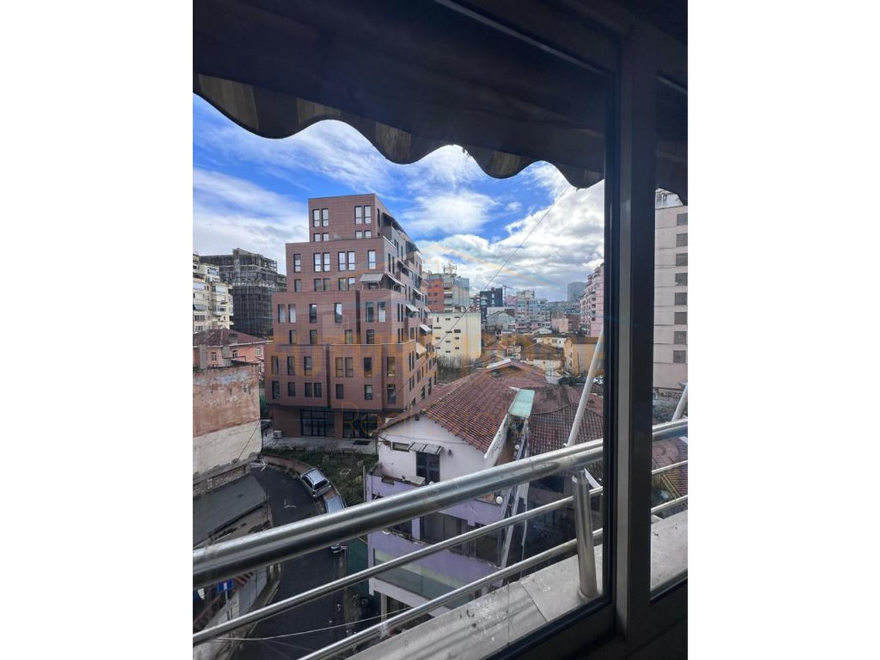 Affitto, Appartamento 2+1, Rruga e Barricadave, Tirana