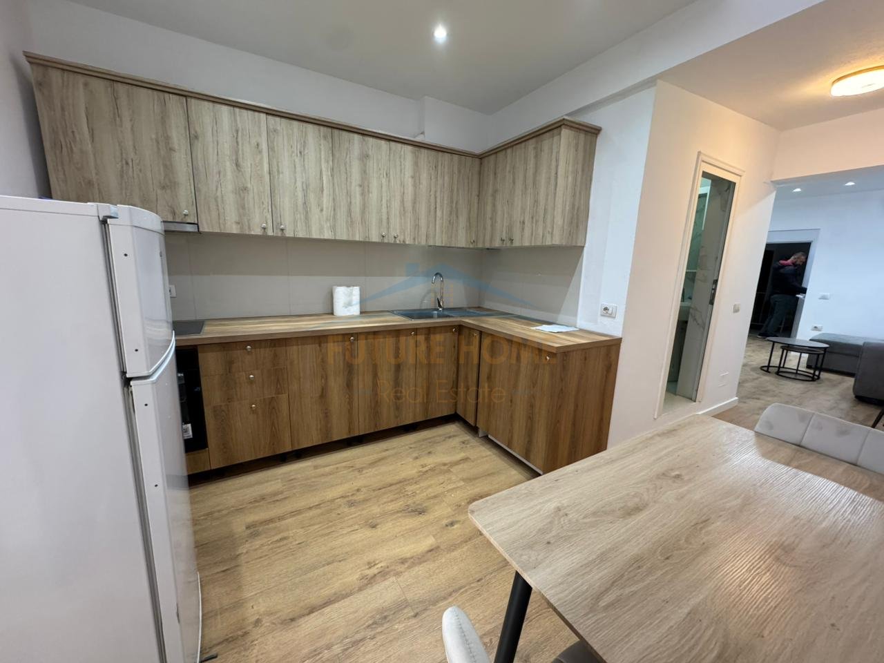 Qera, Apartament 1+1, Myslym Shyr, Tirane.