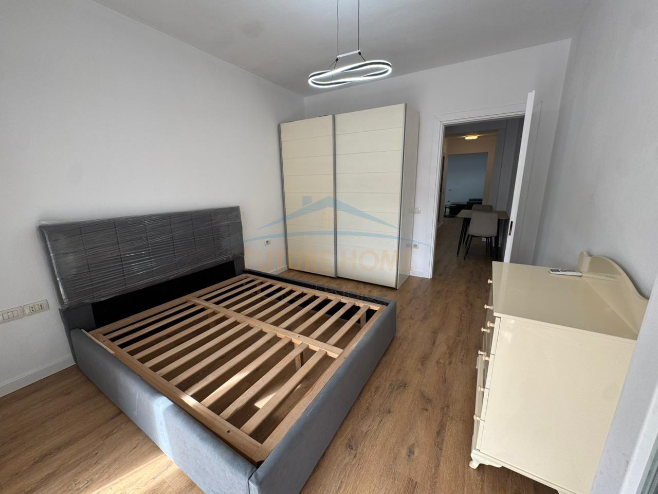 Qera, Apartament 1+1, Myslym Shyr, Tirane.