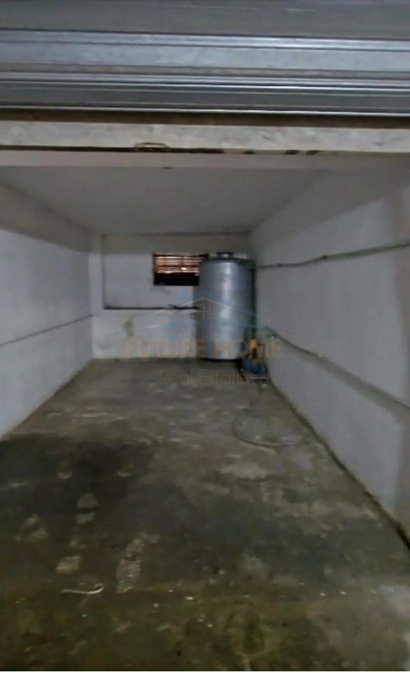 Shitet Garazhd, Plazh ilira, Durres