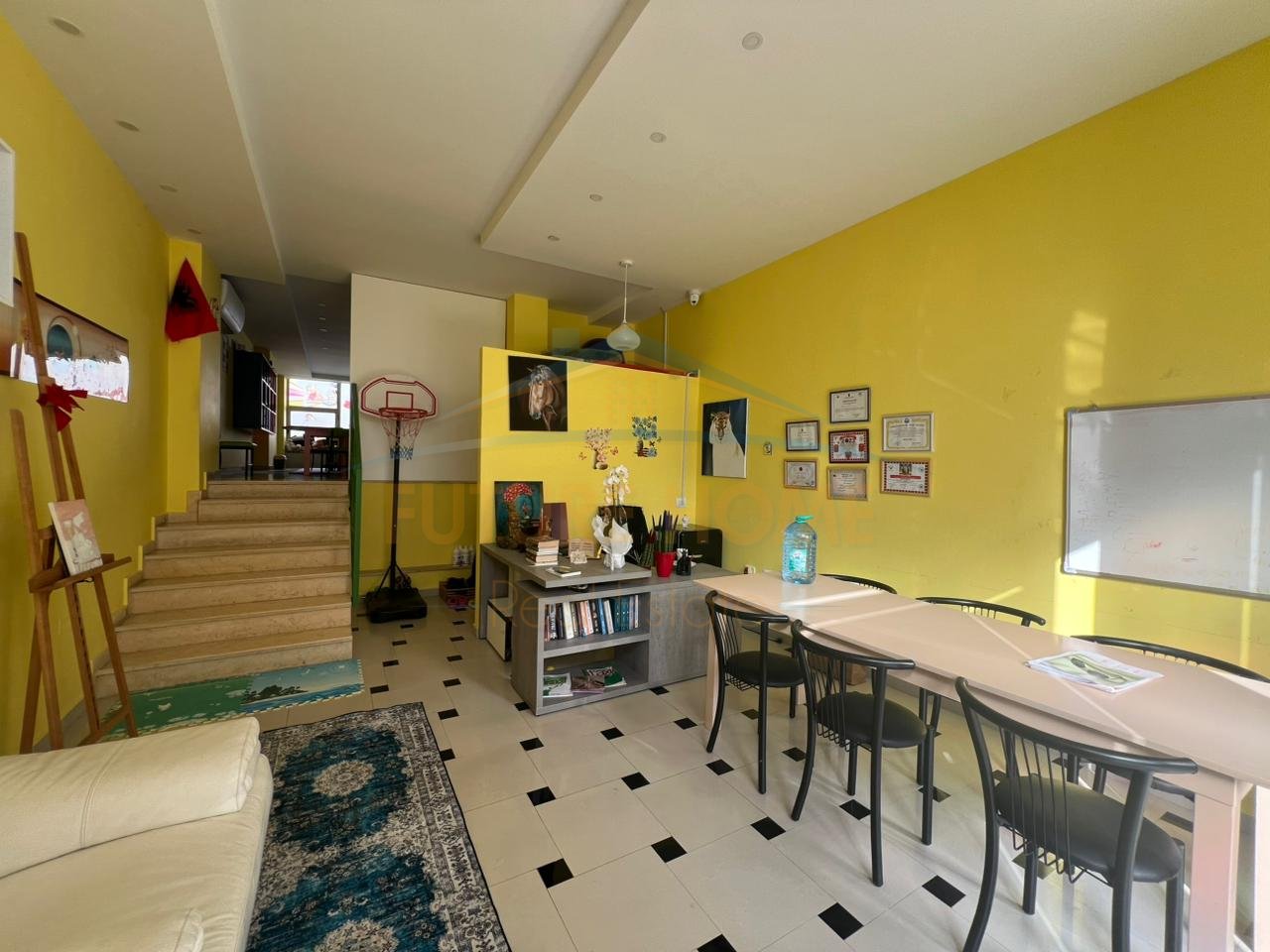 In vendita, Locale Commerciale, Anello Nuovo