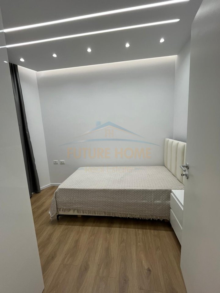 Rent, Apartment 2+1+Parking Space, Kadiu Complex, Tirana