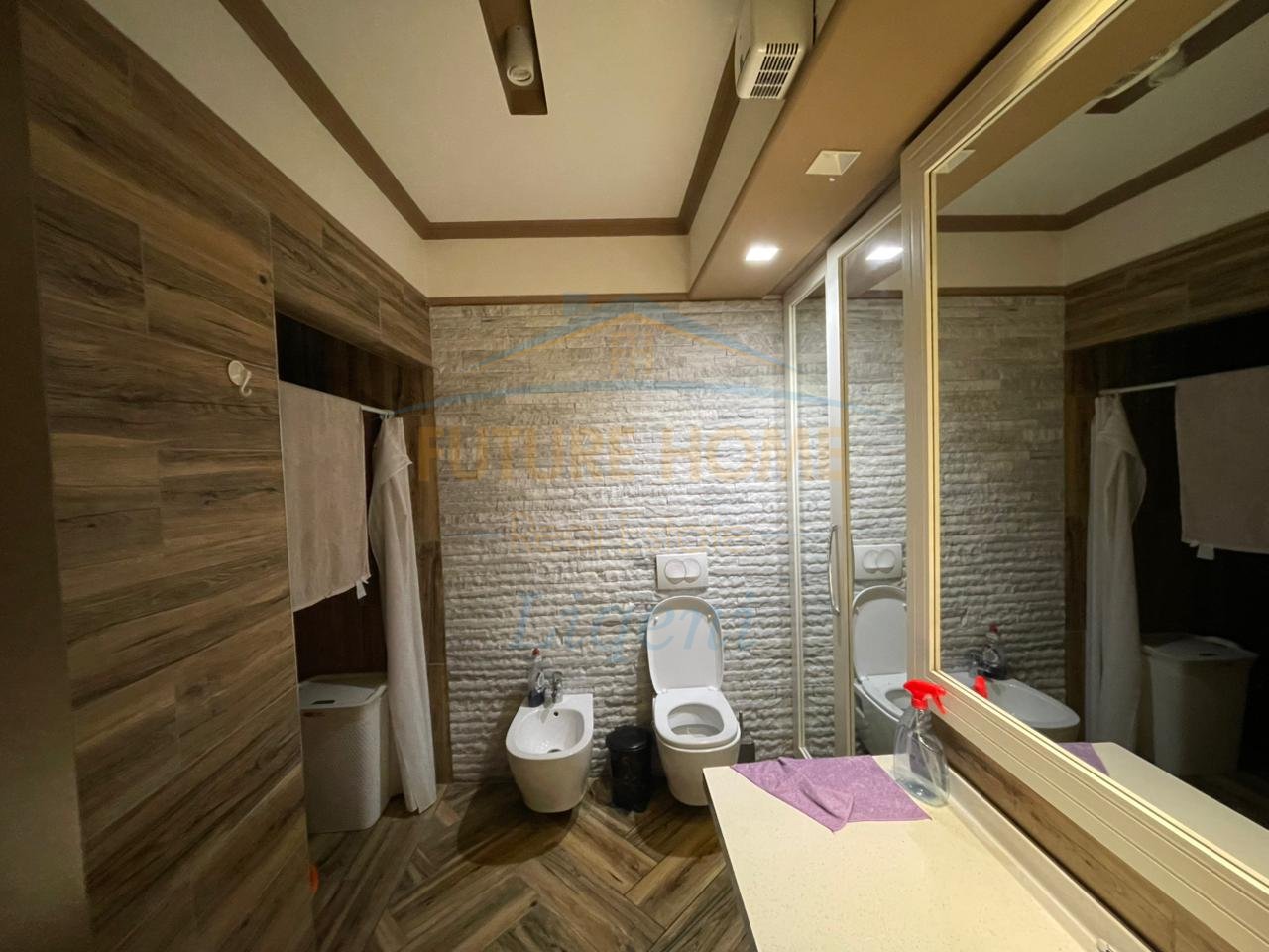 Rent, Apartment 3+1+2, Myslym Shyri, Tirana.