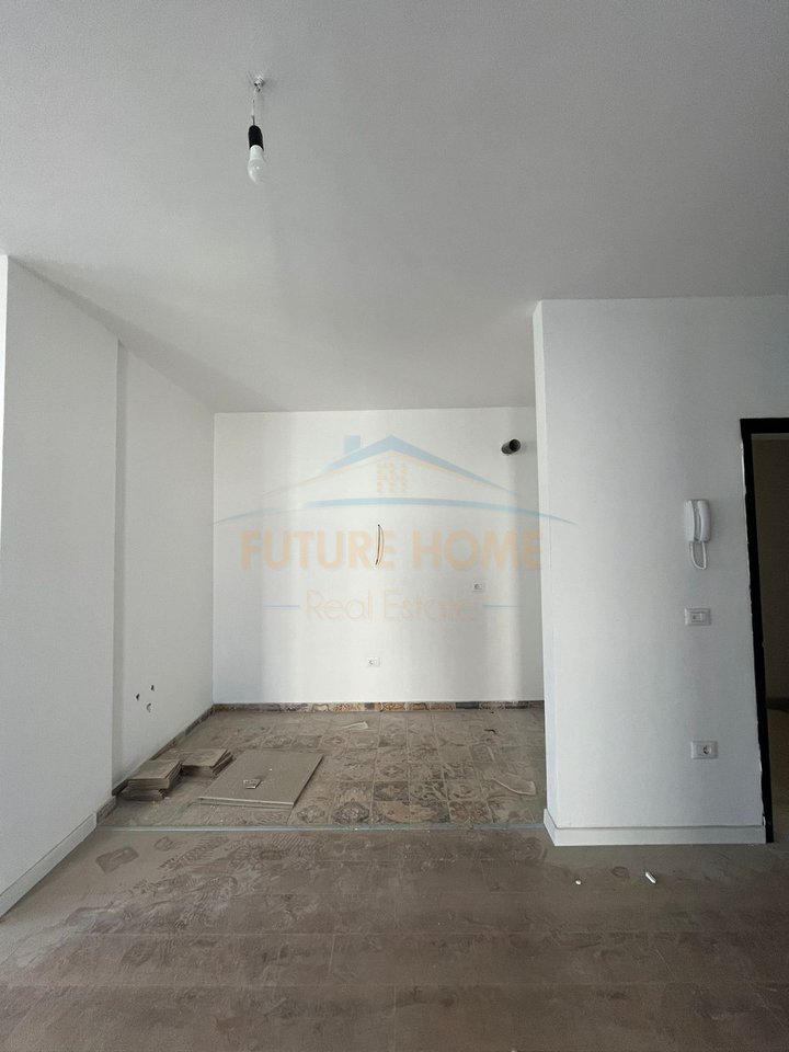 In vendita, Appartamento 2+1, Via Dritan Hoxha, Tirana