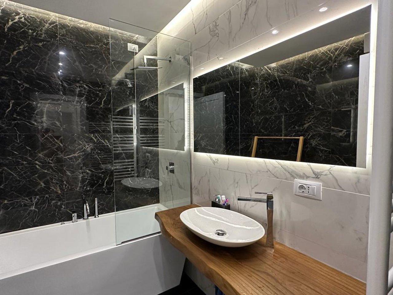 For rent, Apartment 2+1+2+Parking Space, Ambasador 3, Elbasan Street.