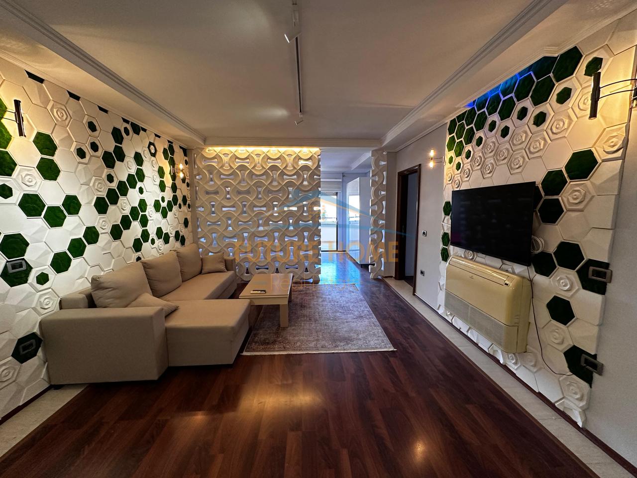 Shitet, Apartament 2+1,Liqeni,Tiranë