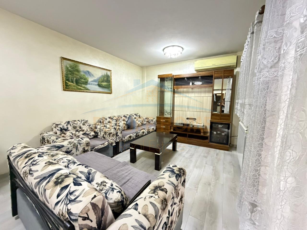 Rent, 2+1 Apartment, Mangalem Complex, Tirana.