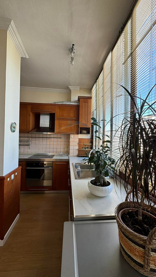 Qera, Apartament 2+1, Mozaic, 21 Dhjetori