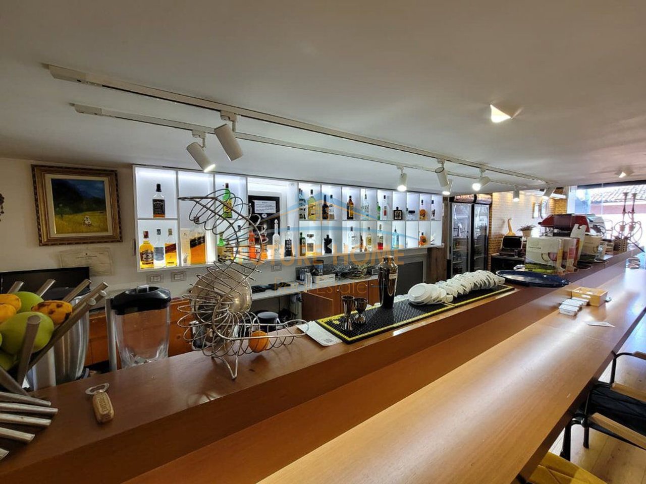 In vendita, Locale Commerciale, Complesso Halili, Via di Dibrës, Tirana