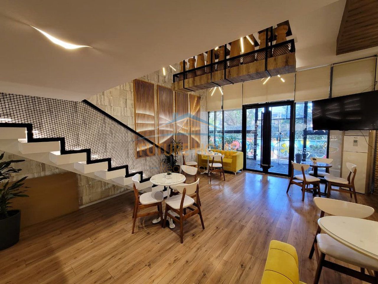 In vendita, Locale Commerciale, Complesso Halili, Via di Dibrës, Tirana