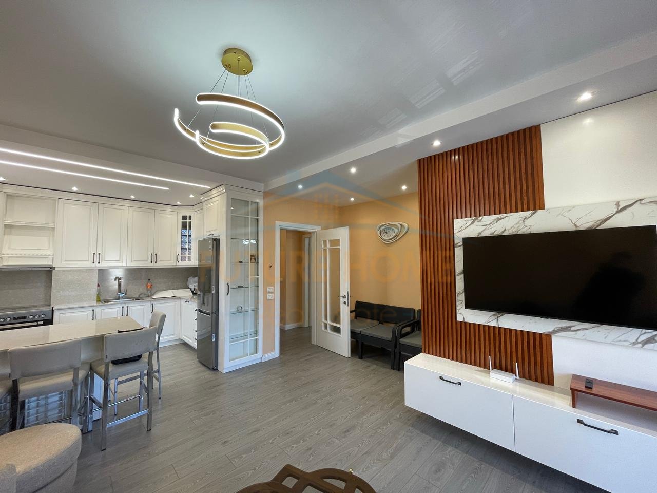 Qera, Apartament 2+1, Lagjia 18, Korçë