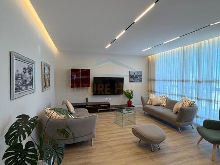 Qera, Apartament 2+1+2, Galeria, Rruga e Barrikadave, Tirane.