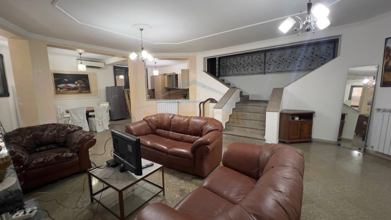 Qera, Vilë, Rruga Kadri Kërciku, Tiranë