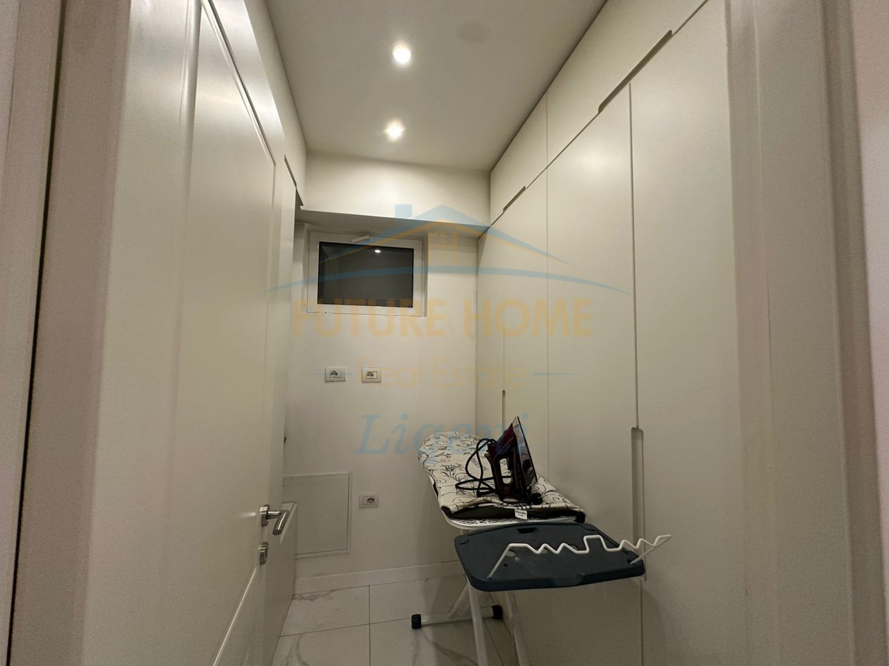 Affitto, Appartamento 3+1+2, Via Margarita Tutulani, Tirana.