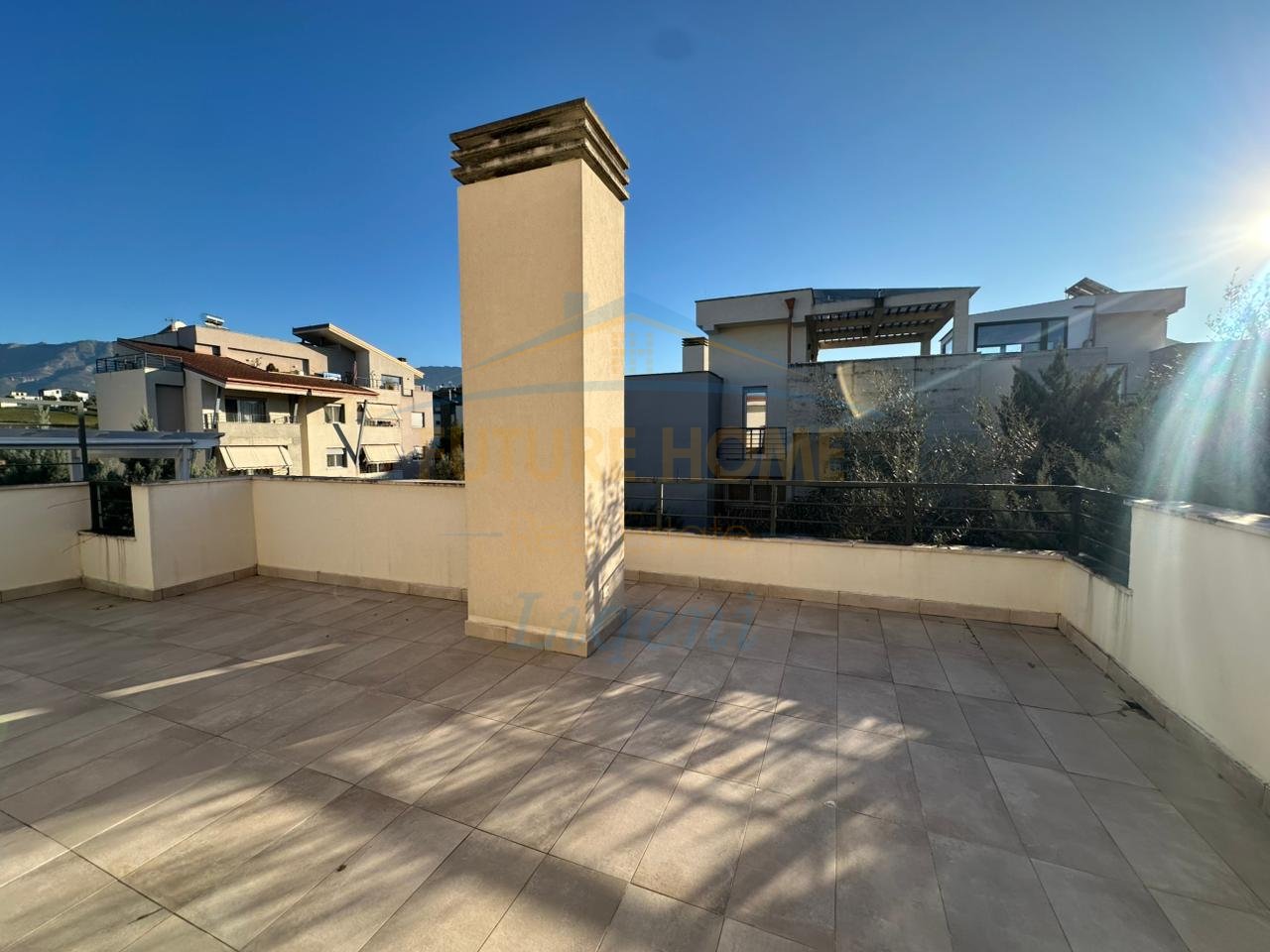 Qira, Vile, Sunrise Residence, TEG, Tirane.