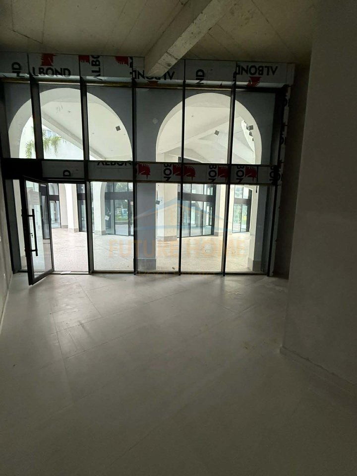 Affitto, Locale Commerciale, River Residence, Astir