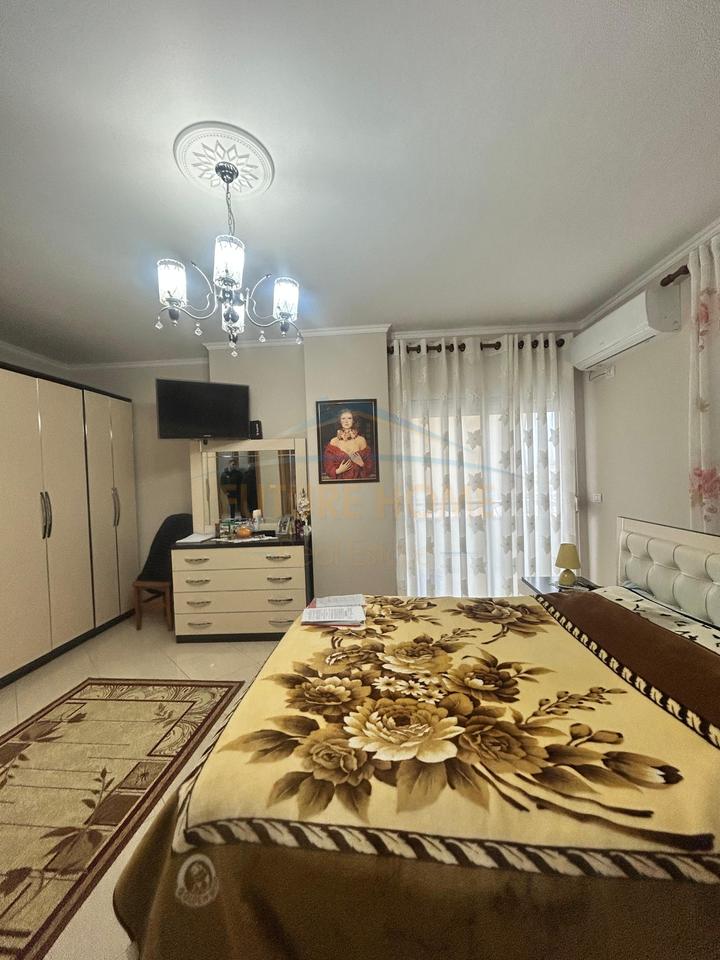 For sale, 2+1 Apartment, Dajti Street Fresk, Tirana